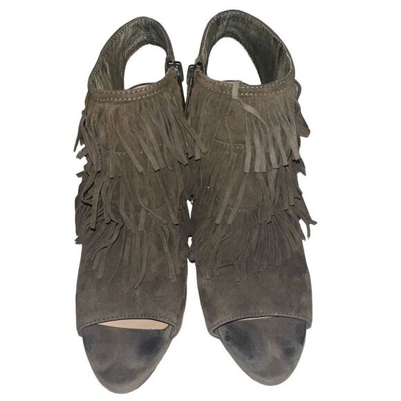 Vince Camuto Jadon olive green fringe peep toe booties 8 - Picture 4 of 4